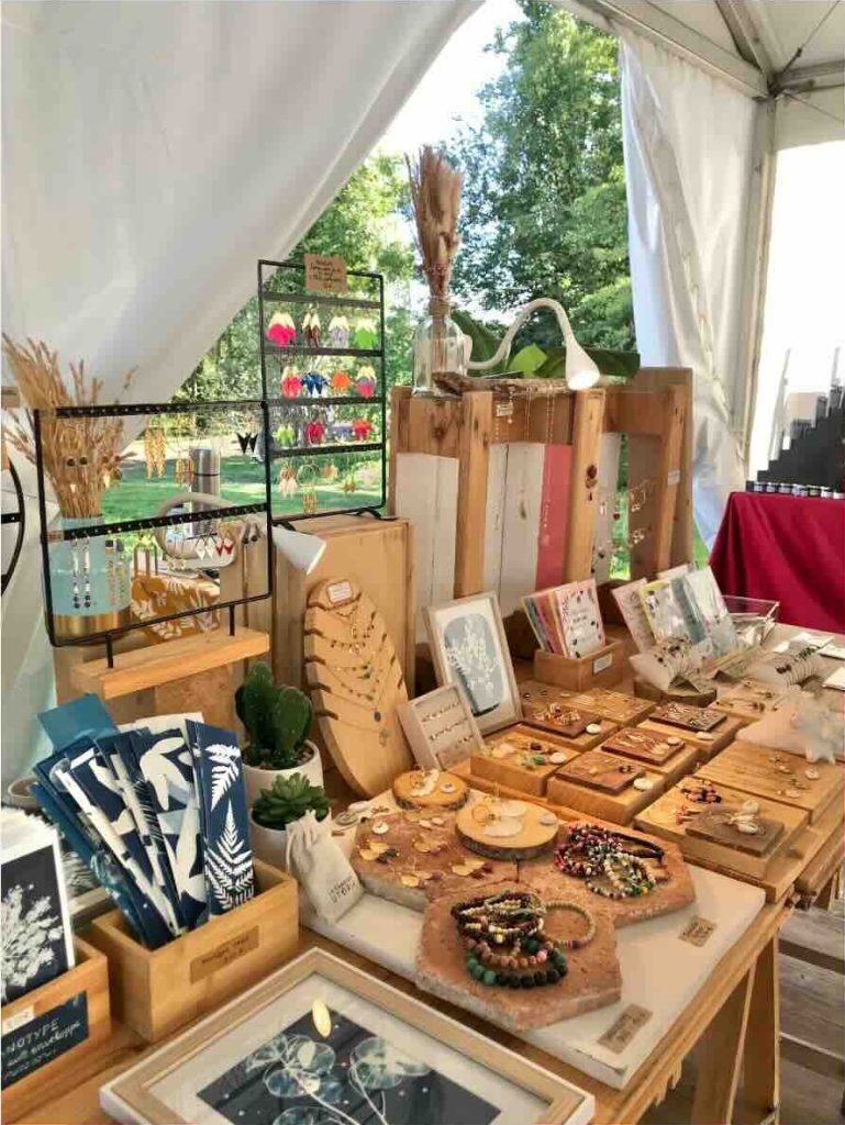 stand la fabrique utopia bijoux et cyanotypes